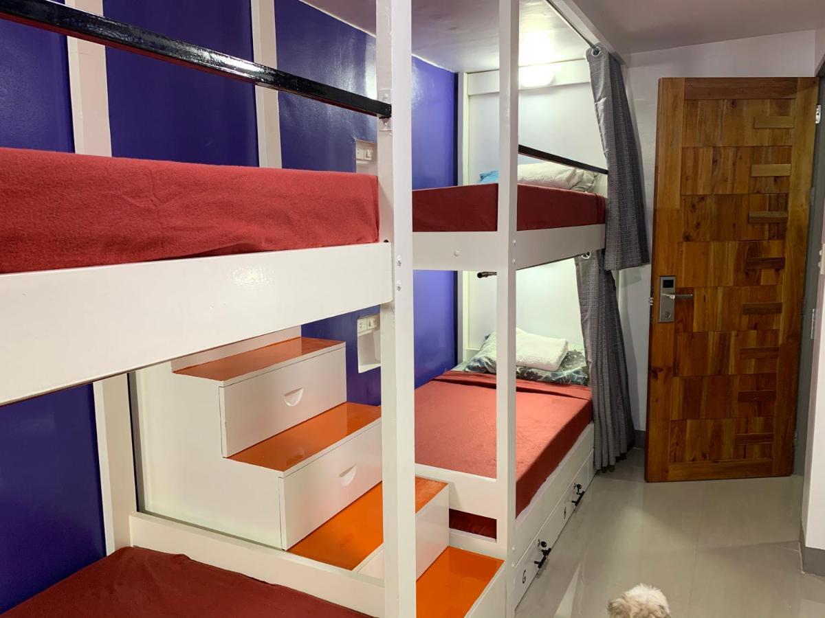 Beinte Singko De Marso Apartments Candon ภายนอก รูปภาพ
